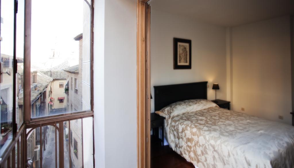 Casa Urbana Suites توليدو الغرفة الصورة